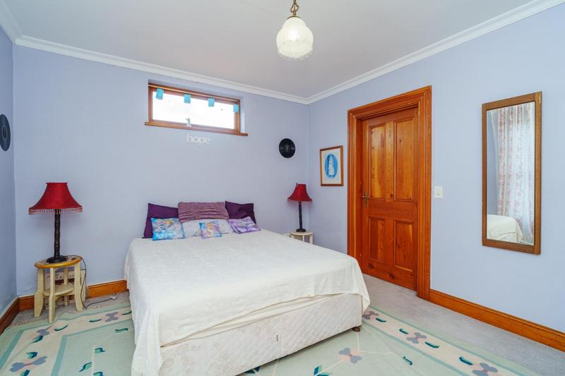 8 Bedroom Property for Sale in Claremont Western Cape